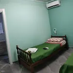Bed and Breakfast S *