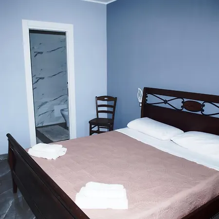 S Bed & Breakfast *
