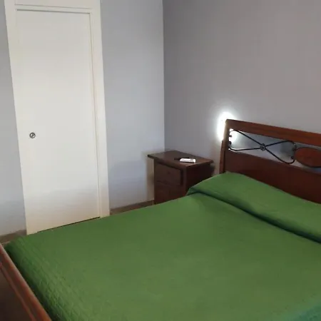 S Panzió