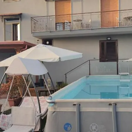 S ベッド・アンド・ブレックファスト *