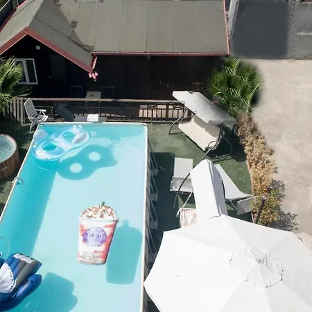 Frühstückspension S *