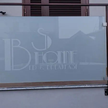 S B&B