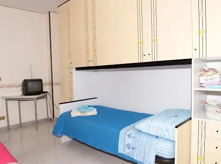 S ベッド・アンド・ブレックファスト *